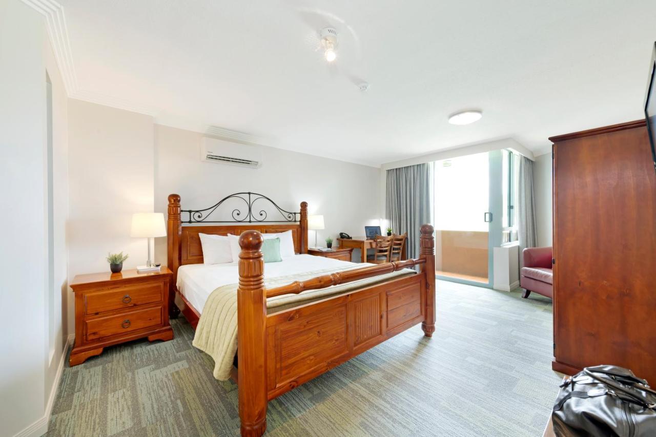 Burnett Riverside Hotel 번더버그 객실 사진