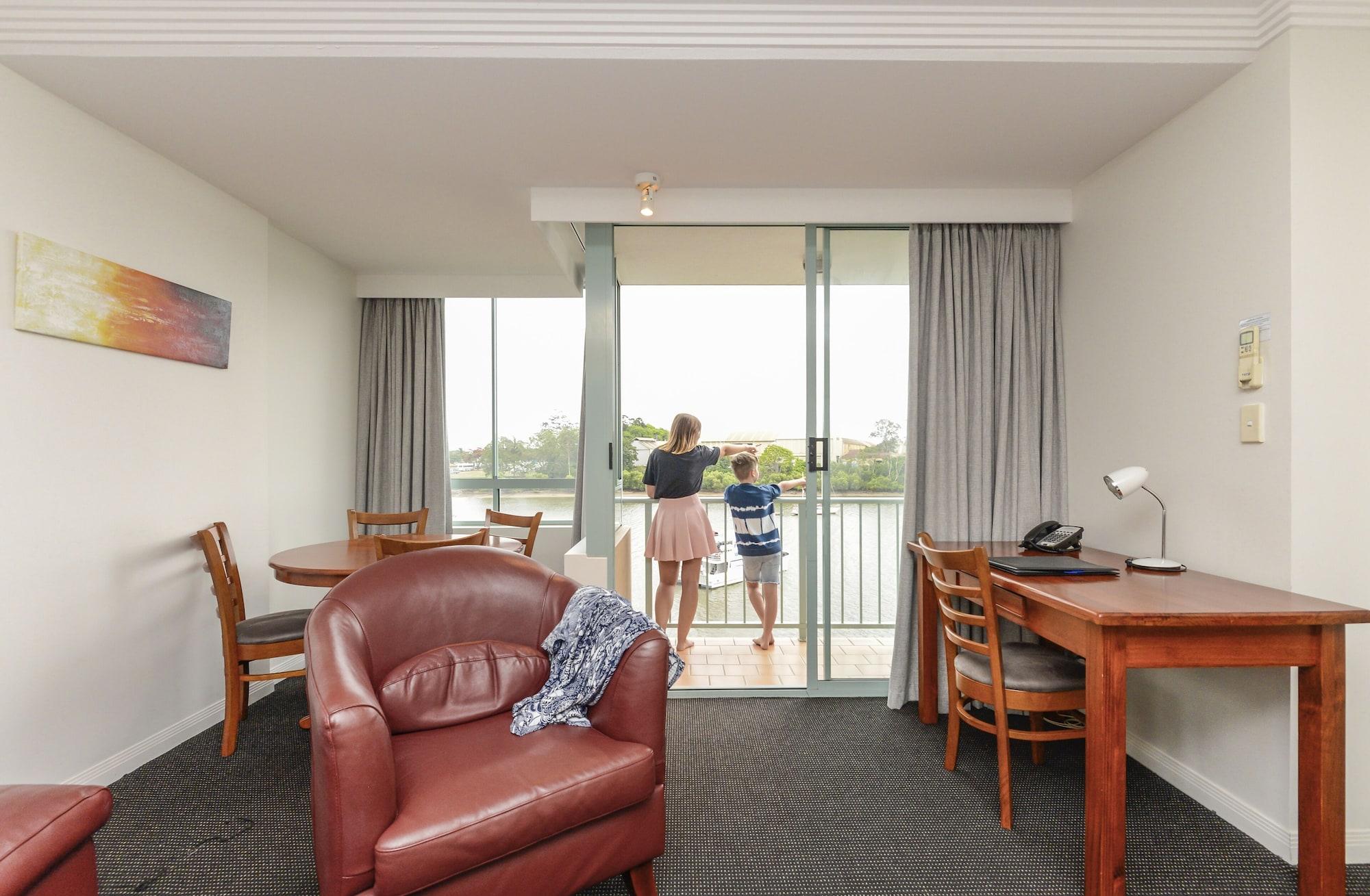 Burnett Riverside Hotel 번더버그 외부 사진
