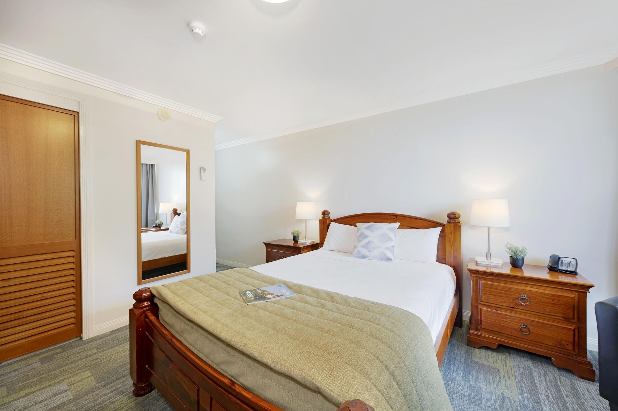 Burnett Riverside Hotel 번더버그 외부 사진