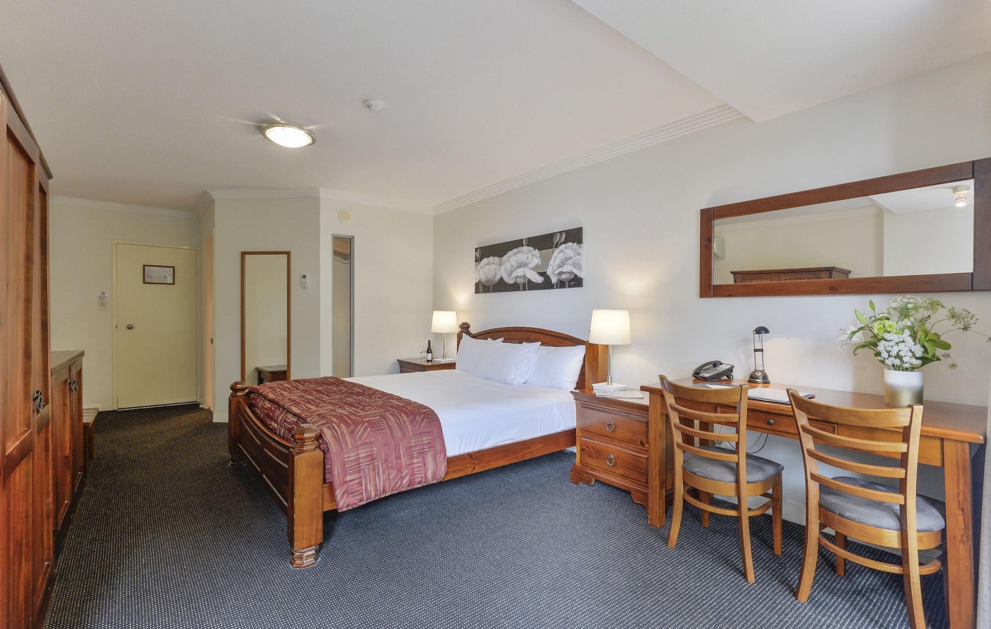 Burnett Riverside Hotel 번더버그 외부 사진