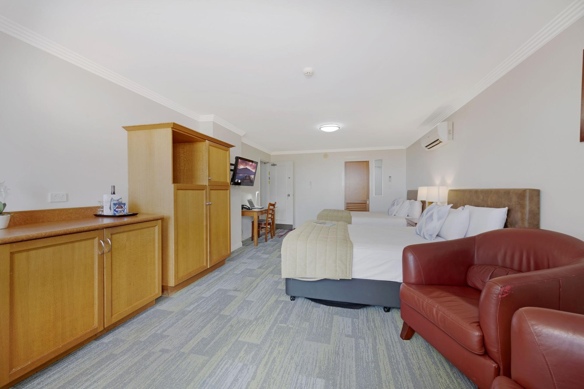 Burnett Riverside Hotel 번더버그 외부 사진