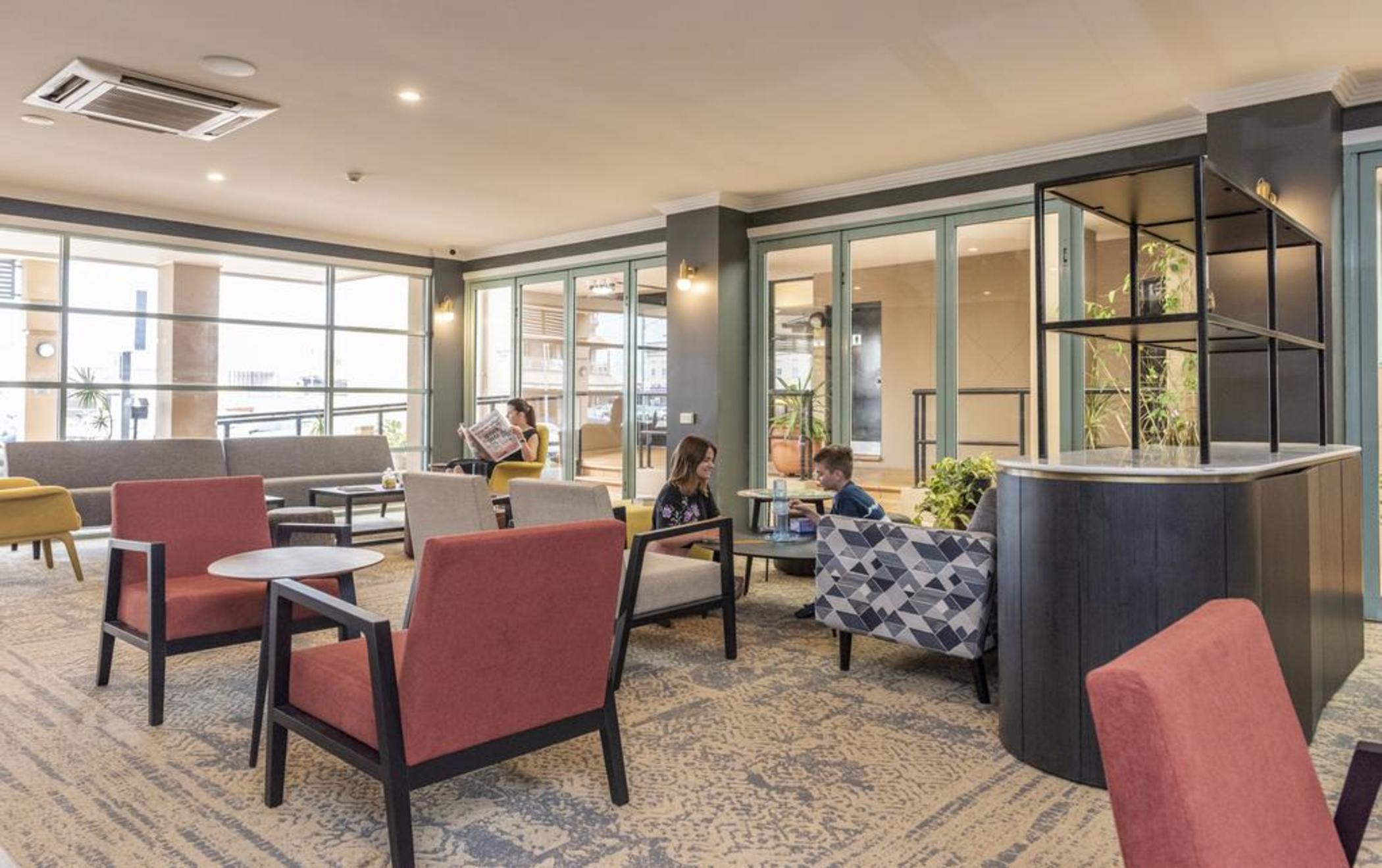 Burnett Riverside Hotel 번더버그 외부 사진