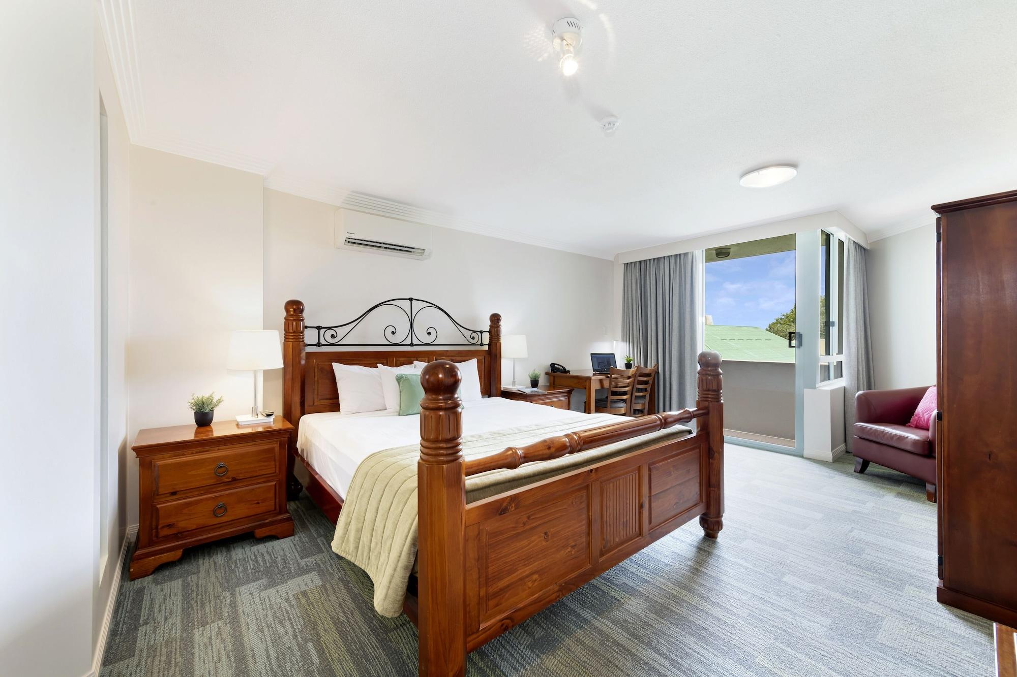 Burnett Riverside Hotel 번더버그 외부 사진